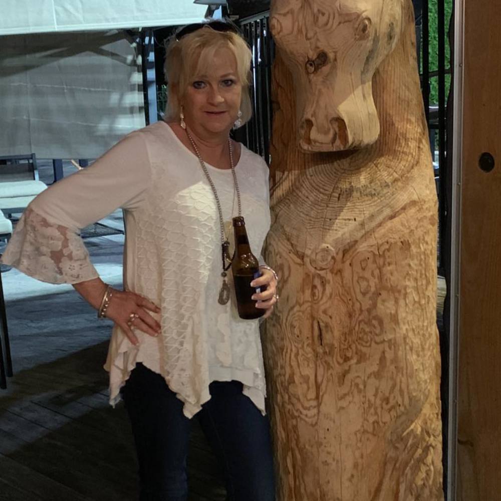 Meet your Posher, Becky